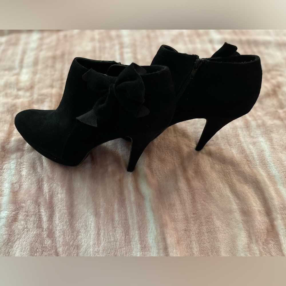 These booties are used but in good shape